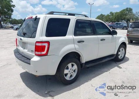 2011 Ford Escape Xlt z USA, uszkodzony, nr VIN 1FMCU9DG9BKA67440